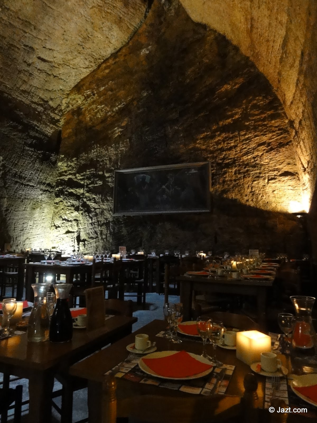 Restaurant traditionnel troglodyte