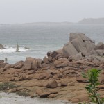 rochers arrondis par la mer