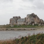 La maison entre deux rochers