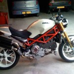 Ducati blanche S4RS