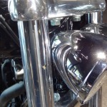 Chrome à bord du Fat Bob