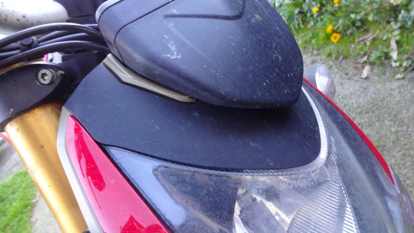 tête de fourche de moto 