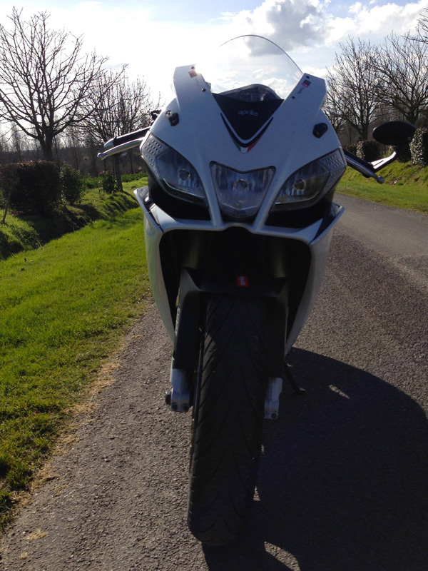 essai moto aprilia RSV 4 APRC à Rennes (35)