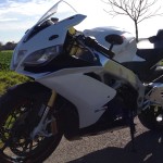 moto sportive RSV 4