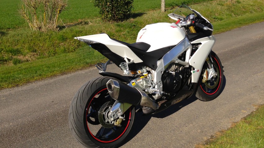 Aprilia RSV4