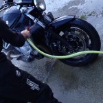 Rinçage lavage moto