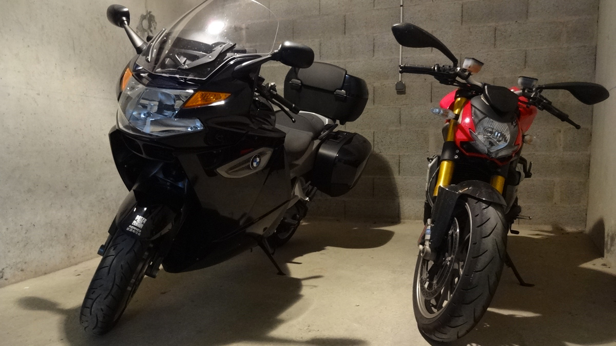 BMW K1300GT et Ducati 1098 S Streetfighter de David Jazt