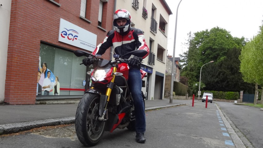 Ducati Streetfighter de Guillaume (Mussidan)