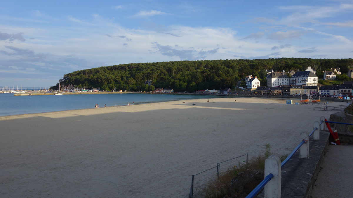 plage à Morgat (Finistère)