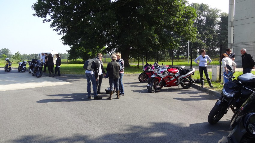 motards rennais au départ de cette sortie moto