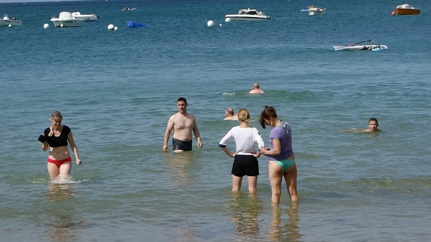 motarde Rennaise à la plage de Lancieux