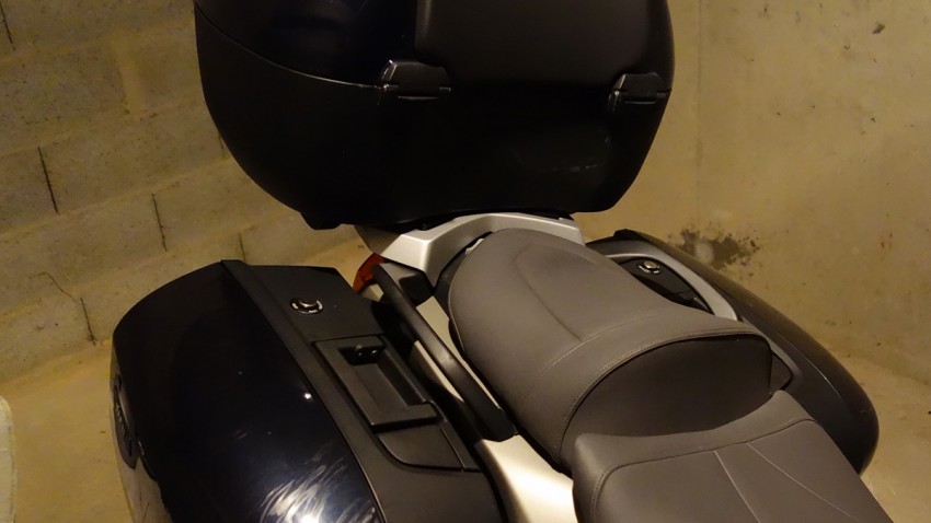 valise et chargement à moto : BMW K1300GT