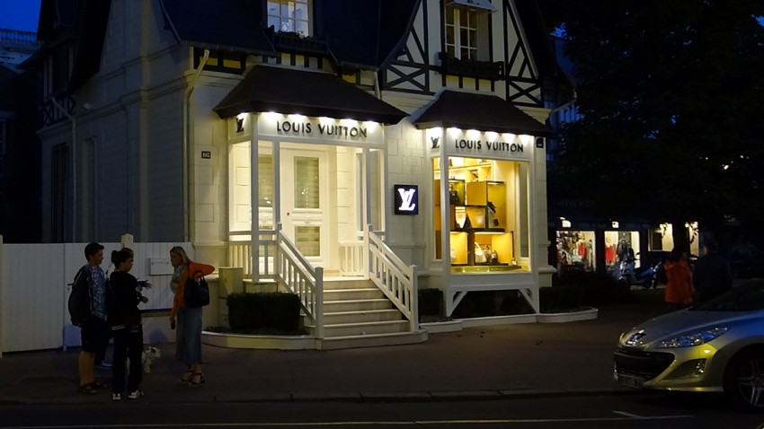 Boutique Louis Vuitton à Deauville