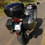 Valise et top case sur le FJR 1300 Yamaha