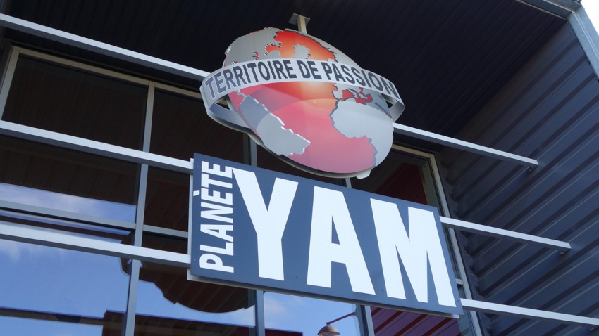 logo planète yam Rennes route de Lorient