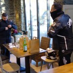 Le départ du Hangar, biscuiterie de Ploërmel, des motards Rennais