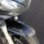 tête de fourche d'un FZ6S2 Yamaha Rennes (planète Yam)