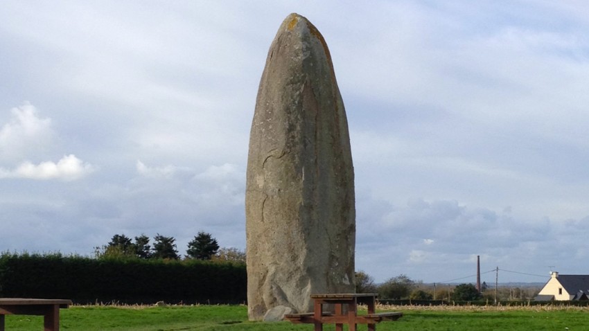 Mehnir du Champ dolent à Dol de Bretagne (Bretagne - 35)