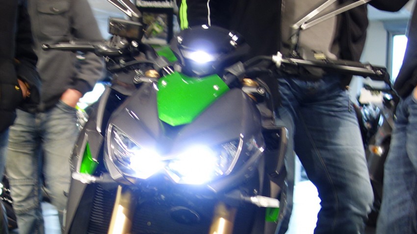 optique avant Z1000 2014