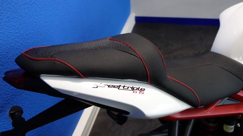 selle confort Street Triple triumph