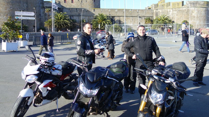 Motard Rennais à Saint-Malo à la Saint Twin