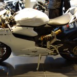 Ducati 1199 S Panigale blanche