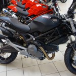 moto Ducati Monster 696 à la Roche sur Yon (Ducati Store)