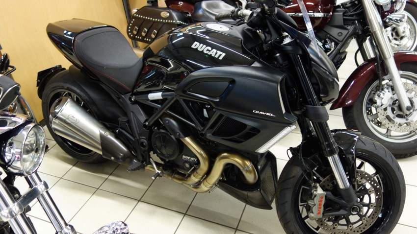 Ducati Store : Diavel à la Roche sur Yon