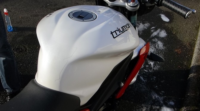 Clear protect : la protection totalement transparente sur le Street Triple