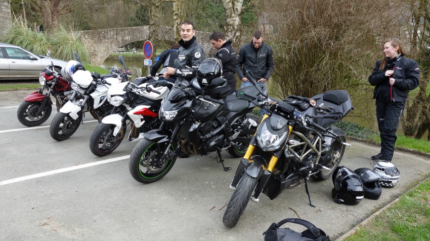 motard Rennais à Dinan : bécane et moto de motard