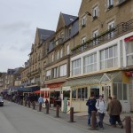 le port de Cancale et ses restaurants et bars vue mer