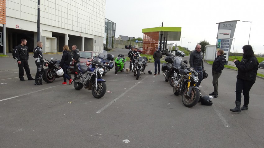 fin de la balade moto des Rennais à Bruz