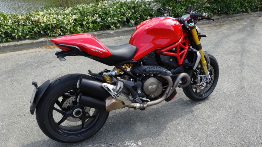 Ducati Mostro 1200 S