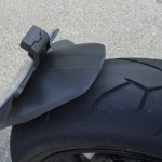 Support de plaque de type Diavel sur le Monster 1200 S