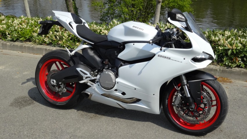 essai moto ducati Panigale 899