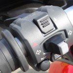 clignotant et comodo du 821 Hypermotard