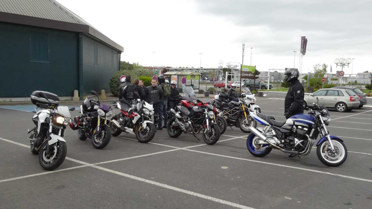 sortie moto en petit groupe