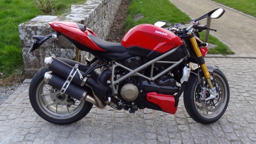 ducati Streetfighter 1098 S rouge de David Jazt