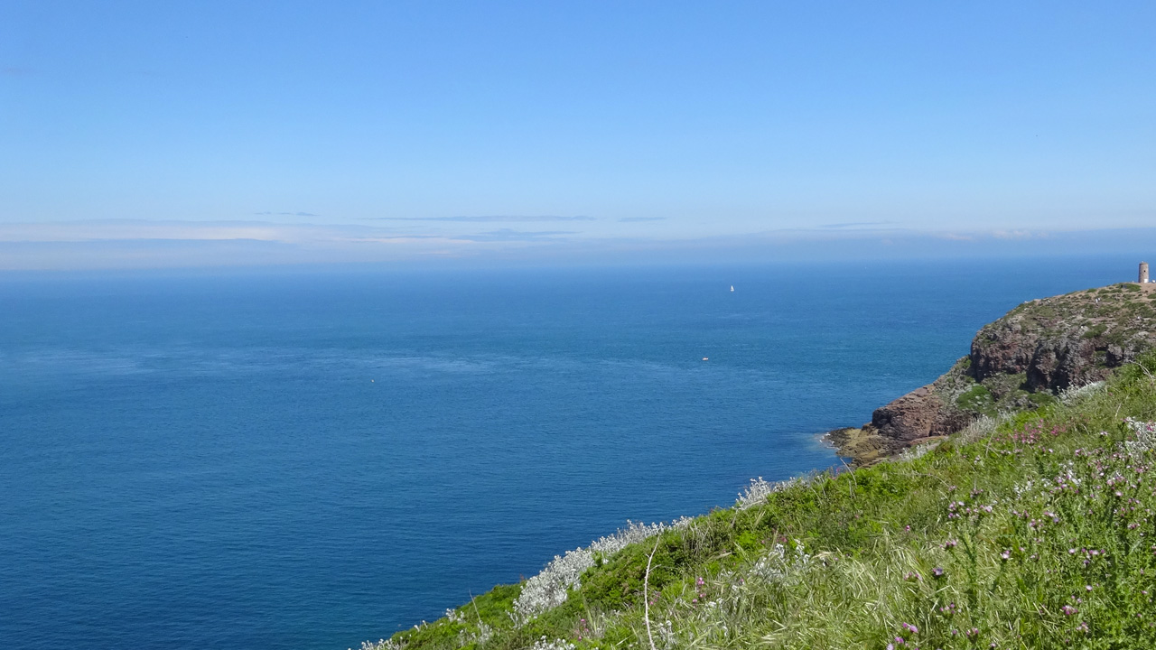 vue Cap Fréhel vers la mer