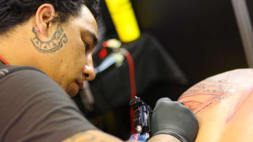 tatoueur Rennais à la convention de Rennes