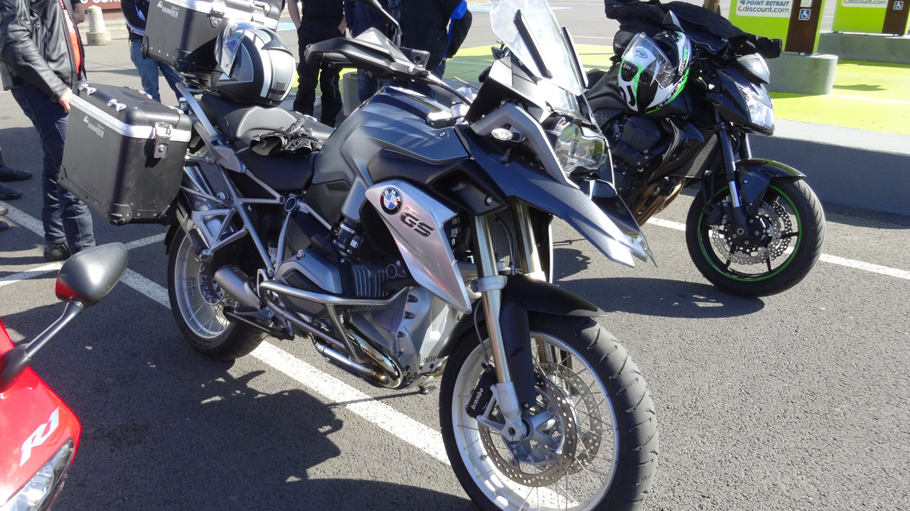 BMW R1200GS grise