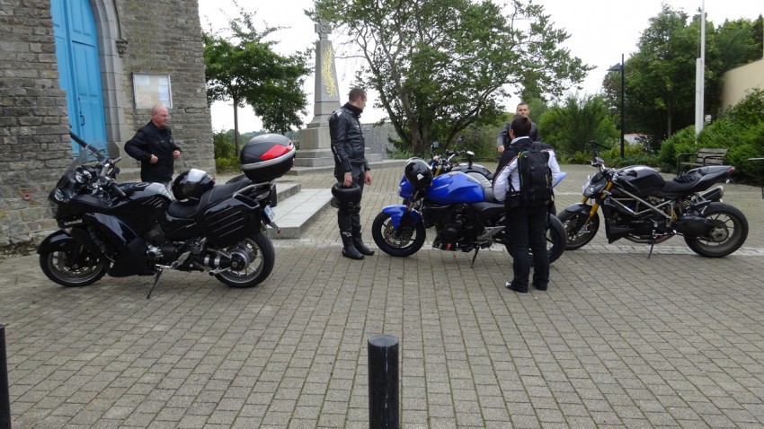 sortie moto Acigné, près de Rennes (35)