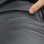 Pierre et son pantalon cuir Ducati