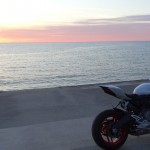 moto Ducati en Bretagne à Saint-Malo