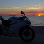 couché de soleil, motard à Saint-Malo