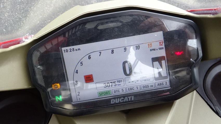 tablkeau de bord du 1199 Panigale