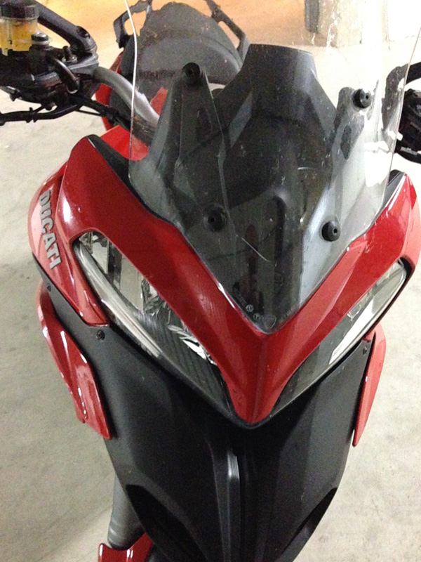 tête de fourche du Multistrada