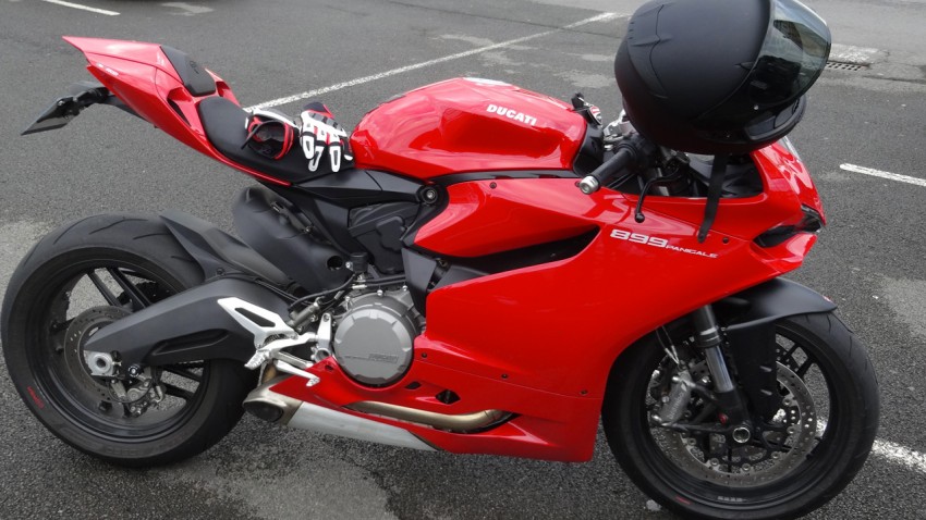 Ducati 899 rouge de Cédric