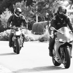 moto Ducati dans les virages de Corps-Nuds