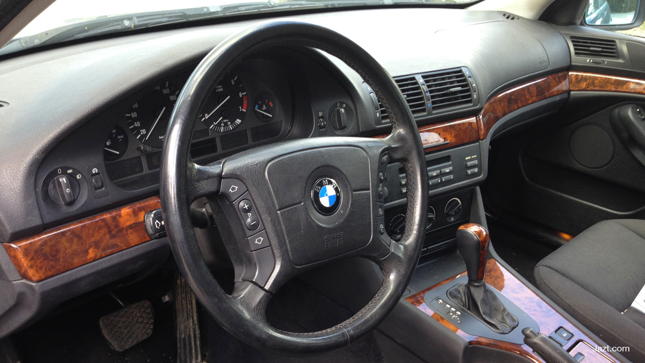 Intérieur BMW 520i